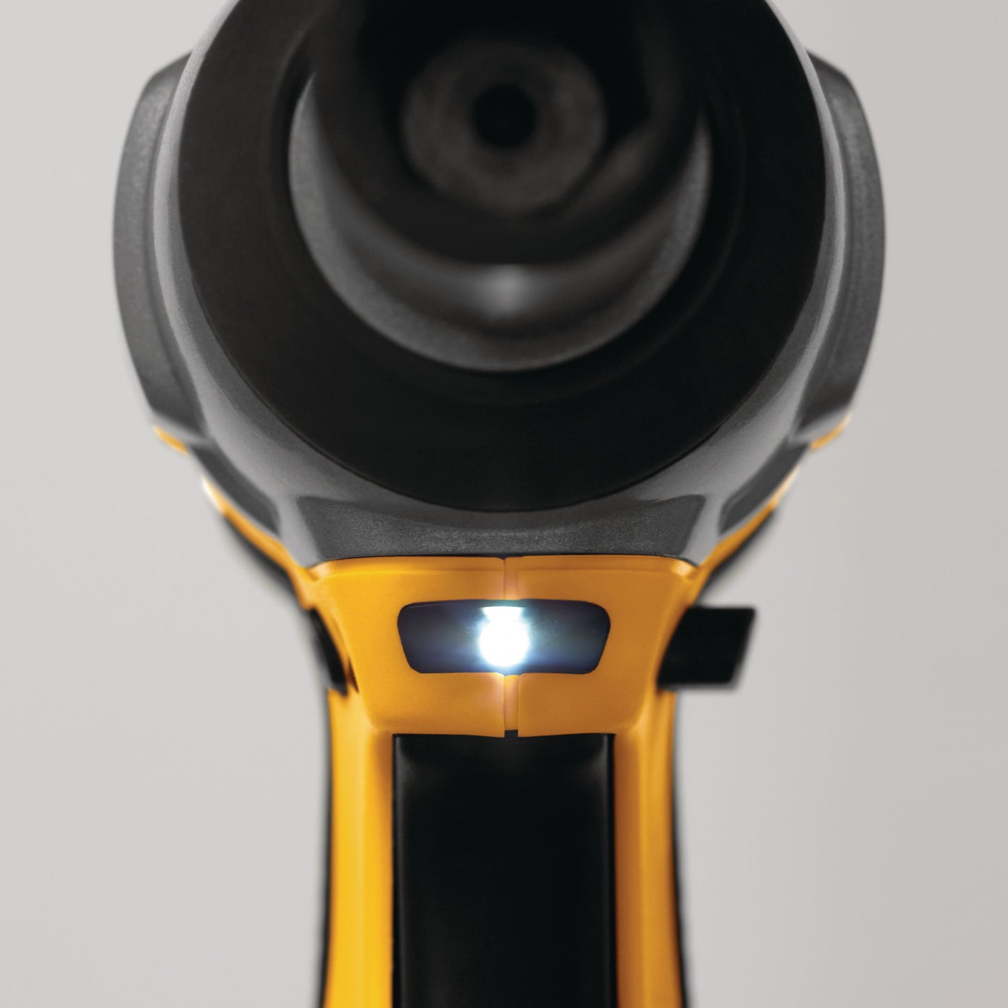 DV_ZoomOriginal_I_ZZ7953A15_CP1.jpg