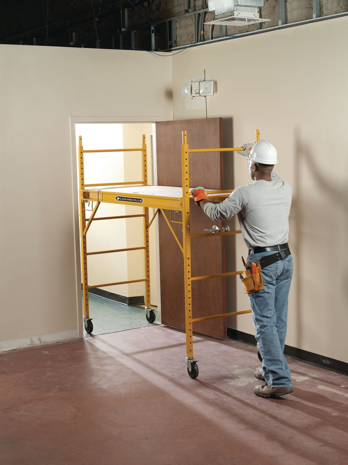 Ladder Out Rigger Steel Outriggers for Rolling Scaffold – Kent Automotive
